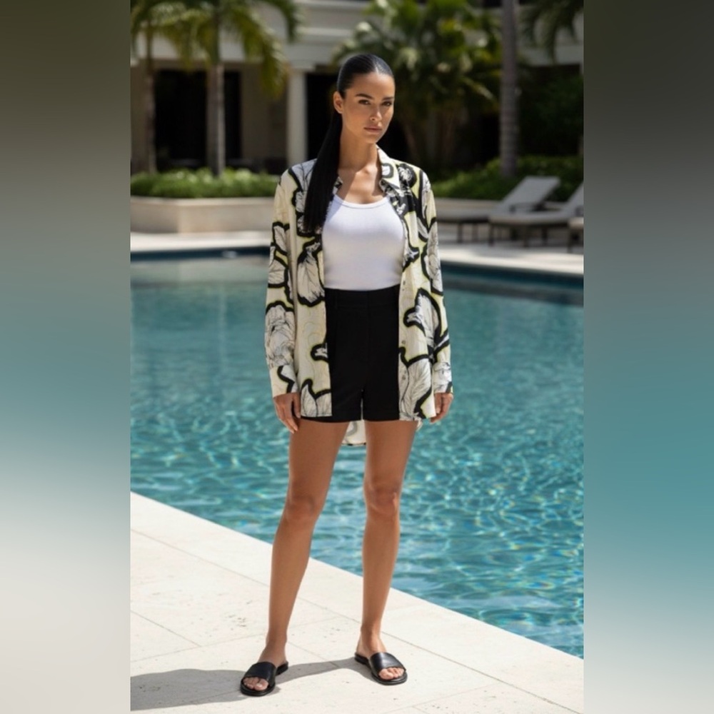 (#90)RIVER ISLAND Oversized Floral Printed Satin Button-Up Shirt